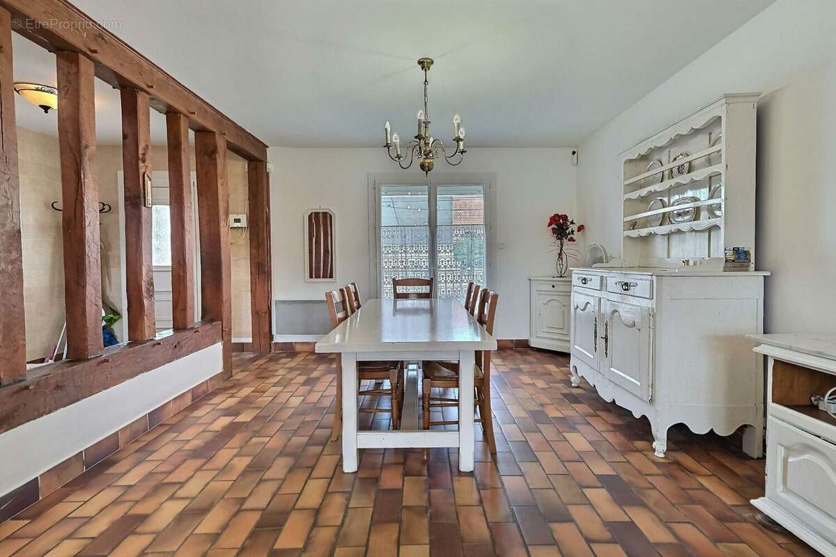 Maison à ATHIS-MONS