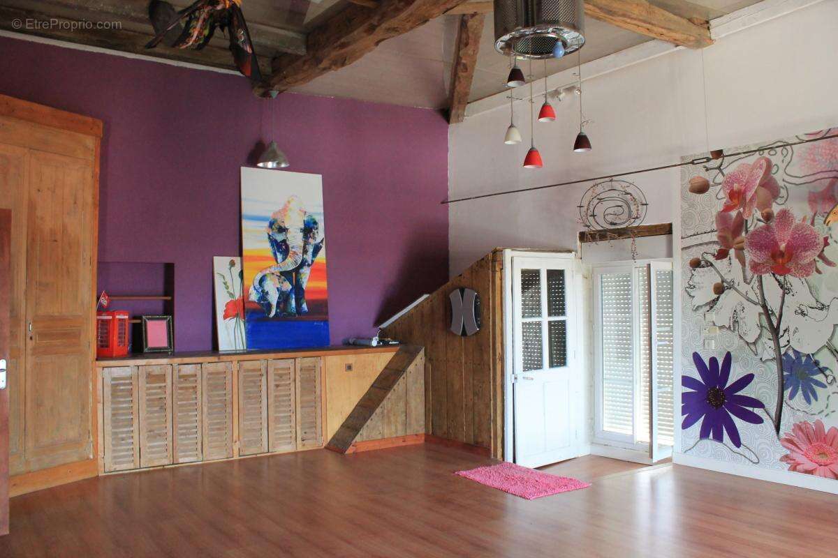 Maison à CHATELLERAULT