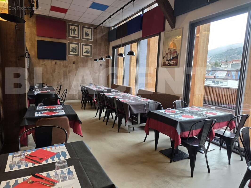 20251121_110341 - Commerce à BRIANCON