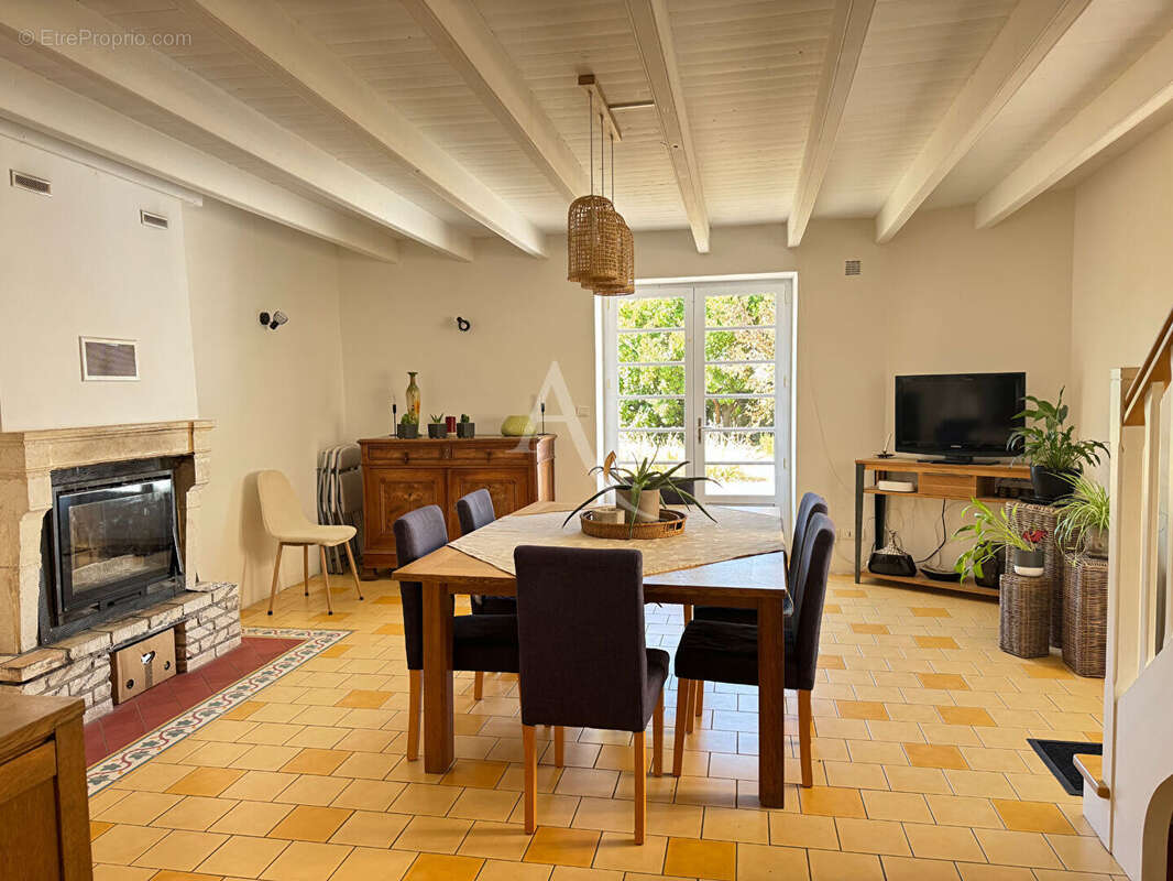 Maison - Mouzeuil Saint Martin - 130 m² - photo 3