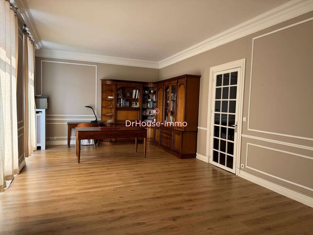 Maison 266 m² à Perigueux  - photo 9