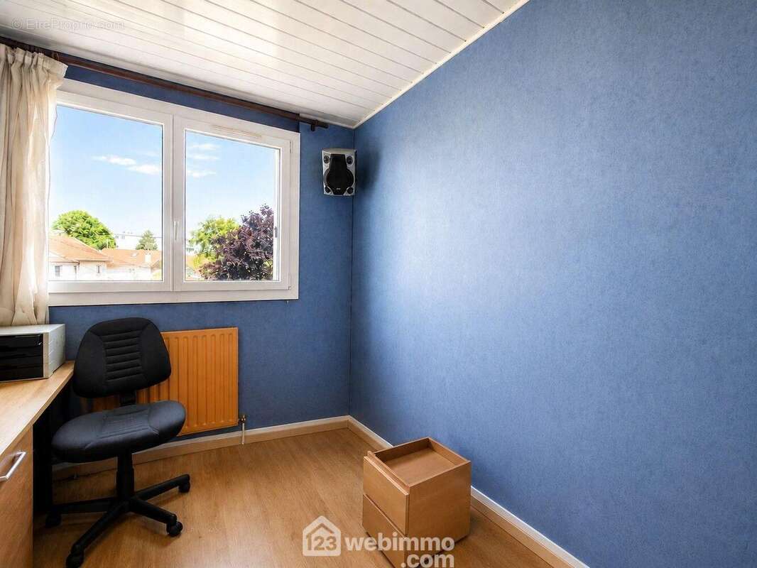 Photo retouchée - Pièce désencombrée - Appartement à VITRY-SUR-SEINE