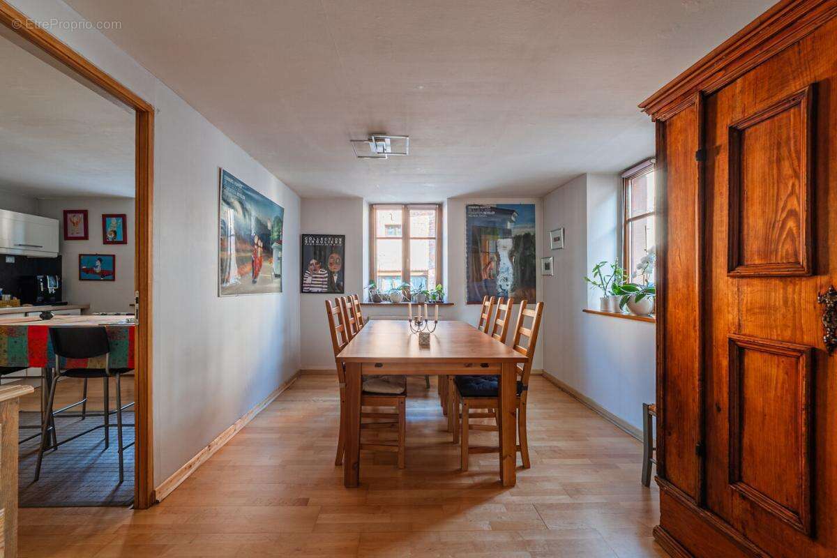 Maison à DOSSENHEIM-SUR-ZINSEL