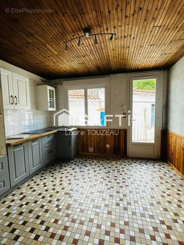 Maison 63 m² à Talmont-Saint-Hilaire  - photo 7