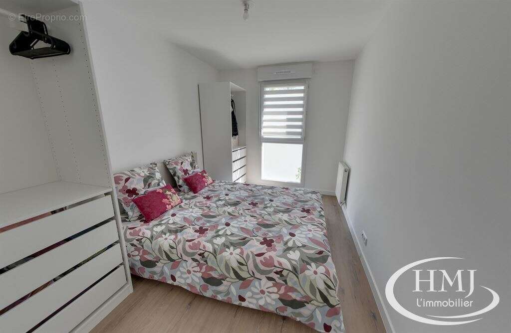Appartement 79 m² à Courcouronnes  - photo 6