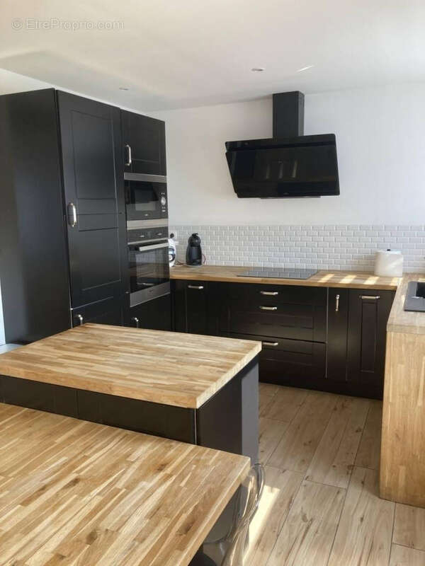 Autre à COURCELLES-LES-LENS