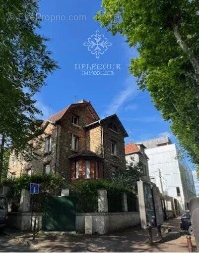 Maison à VIROFLAY