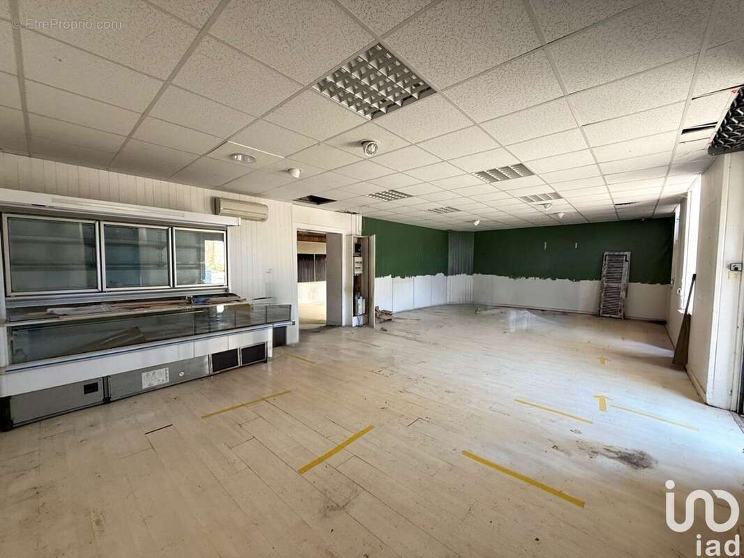 Photo 2 - Commerce à PEYREHORADE