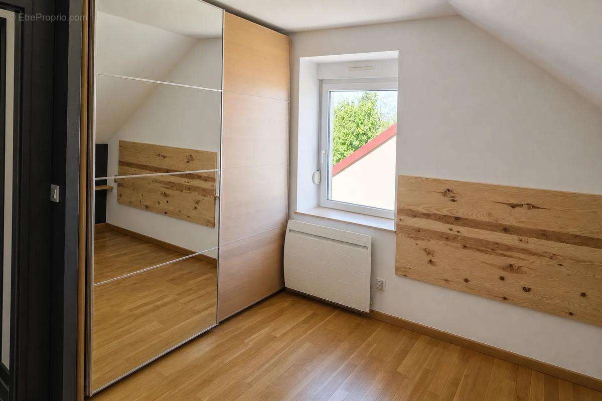 Duplex 4 pièces 111 m² à Belfort - photo 4