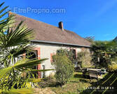 Maison à FROMENTIERES