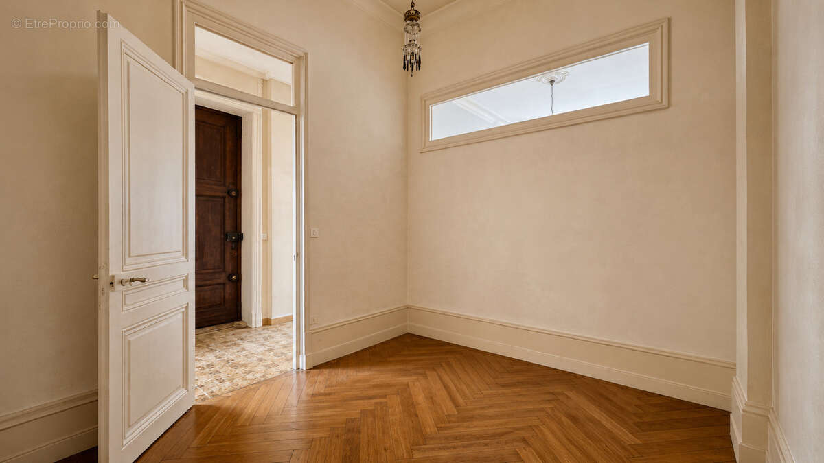 Appartement à LYON-1E