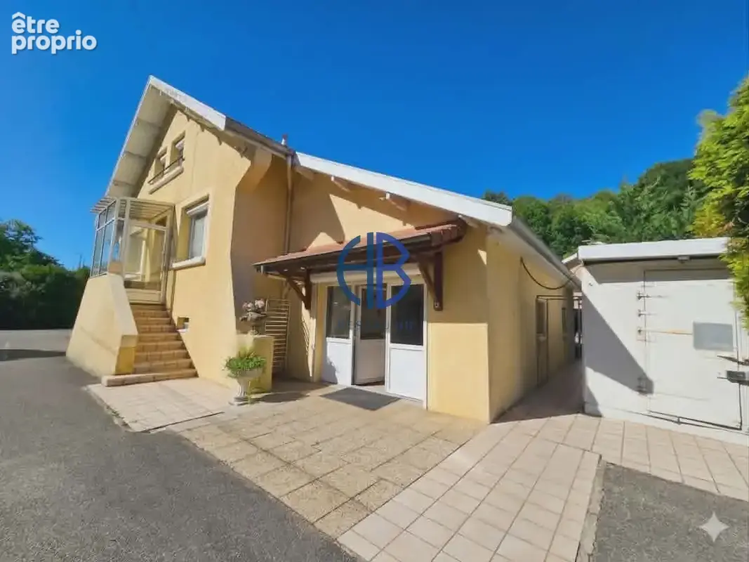 Maison Maubec 5 pièce(s) 91 m2 - photo 4