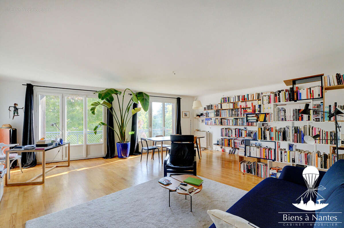 Appartement à NANTES