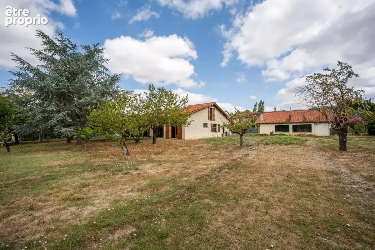 Maison 132 m² à Sainte-Foy-D'aigrefeuille  - photo 2