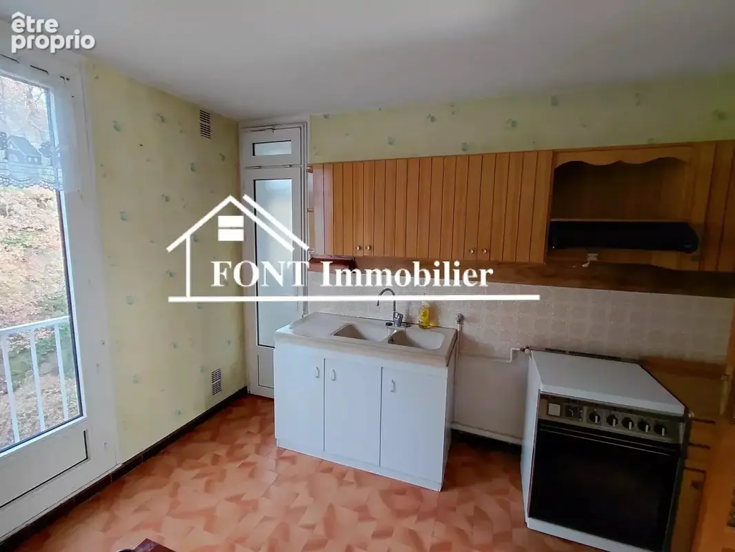 Saint-chamond,  bel appartement 2 chambres en dernier étage - photo 2