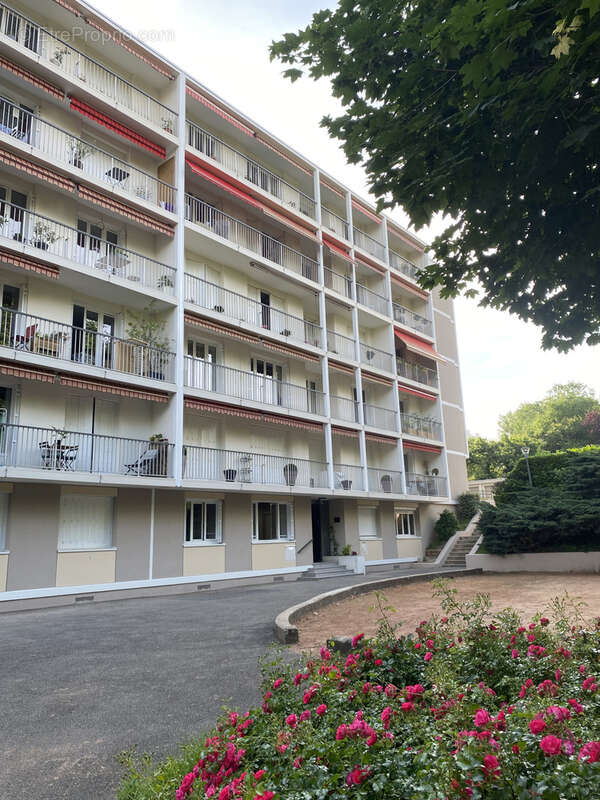 Appartement à CALUIRE-ET-CUIRE