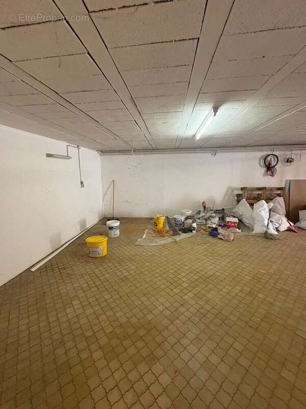 Maison à SAINT-NOM-LA-BRETECHE