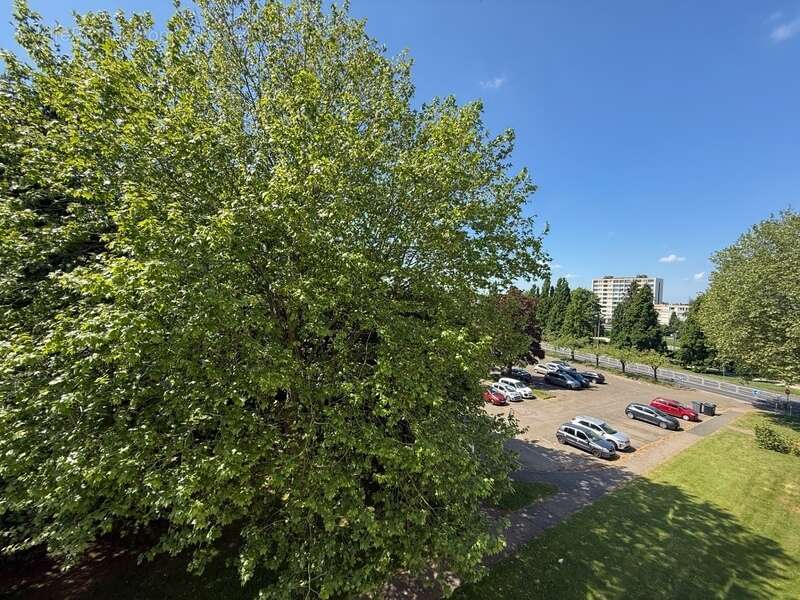 Appartement à MONT-SAINT-AIGNAN