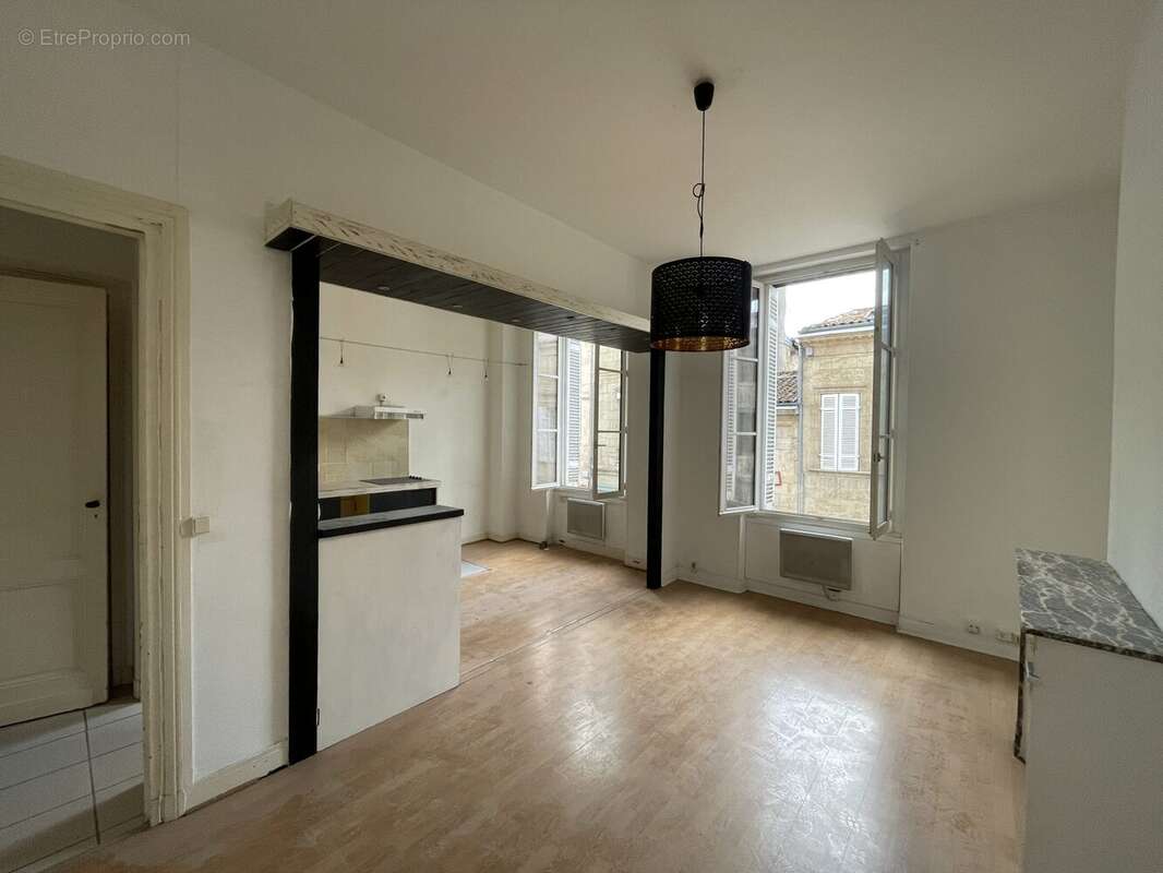Appartement à BORDEAUX