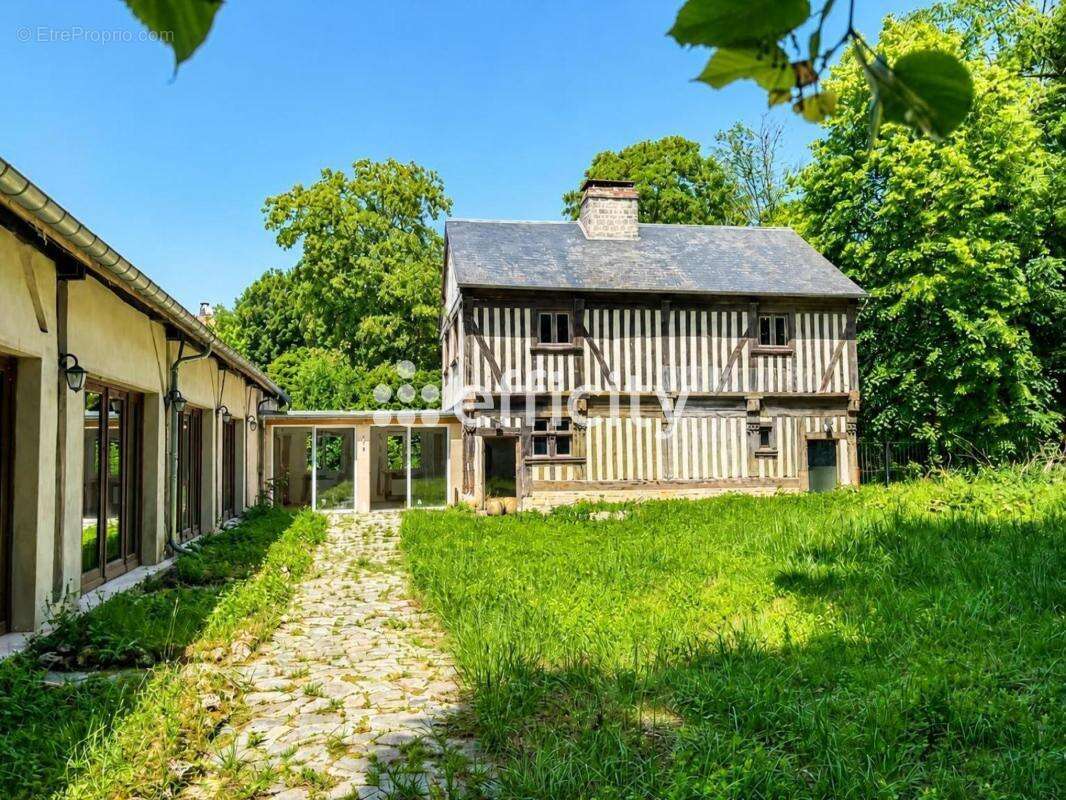 Maison 330 m² à Villers-Saint-Frambourg  - photo 4