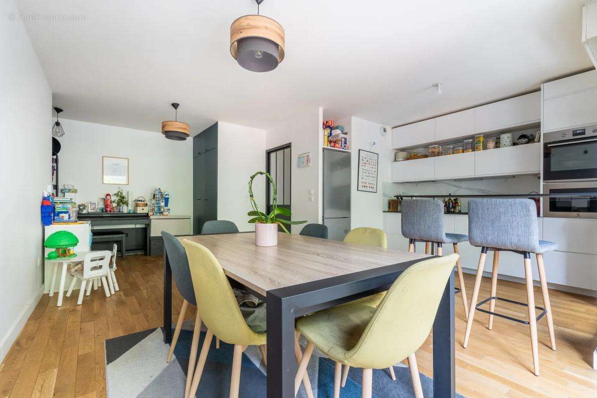 Appartement de 4 pièces et son extérieur à Clichy - 80m2 - photo 3