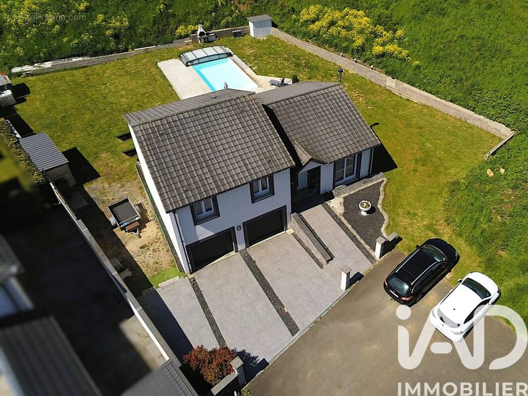 Photo 1 - Maison à HUSSIGNY-GODBRANGE