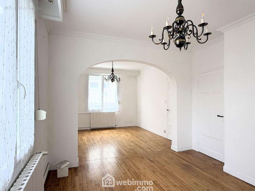 Maison 131 m² à Plestin-Les-Greves  - photo 8