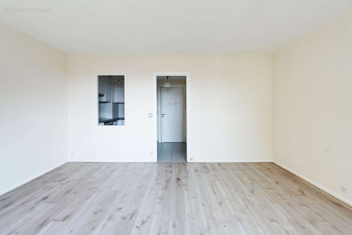 Appartement 29 m² à Paris-10e  - photo 5