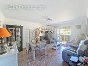 Appartement à SIX-FOURS-LES-PLAGES