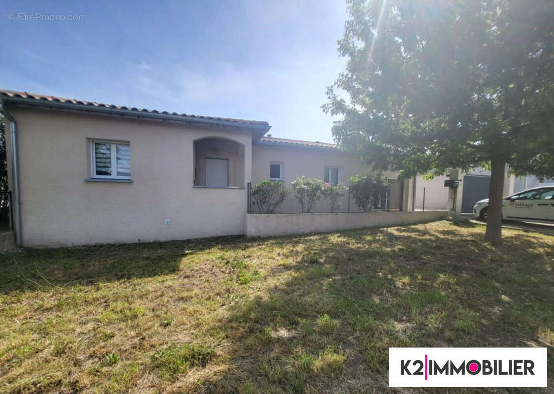 Maison à SAINT-GERVAIS-SUR-ROUBION