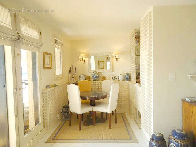 Appartement à COGOLIN