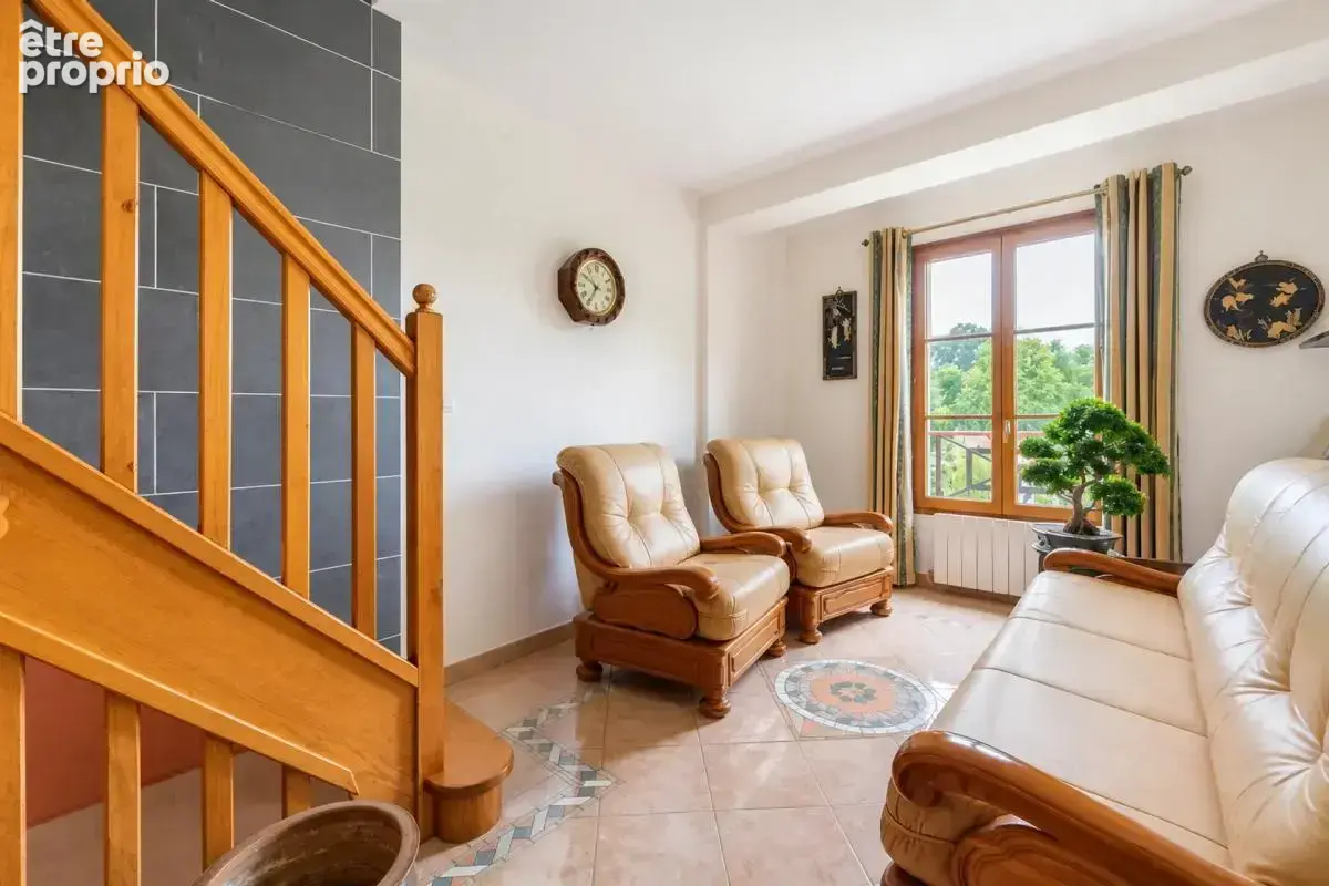 Maison de 8 pièces de 214 m² à Presles - photo 4