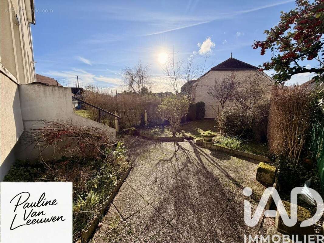 Photo 2 - Maison à BREVIANDES
