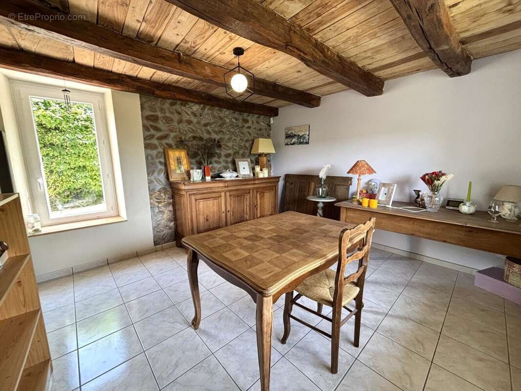 Maison 118 m² à Le Grand-Serre  - photo 6