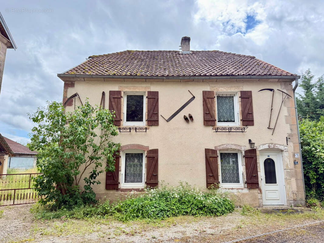 Maison à ROYE