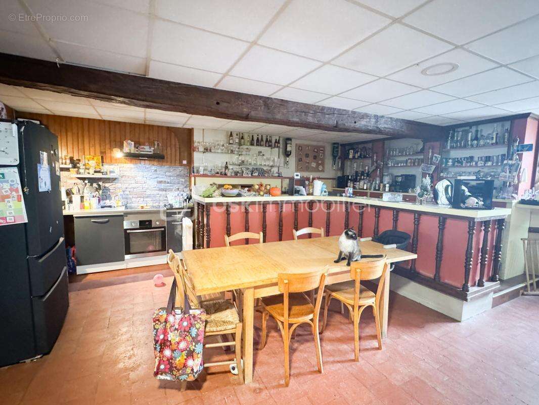 Maison à LE BOURGNEUF-LA-FORET