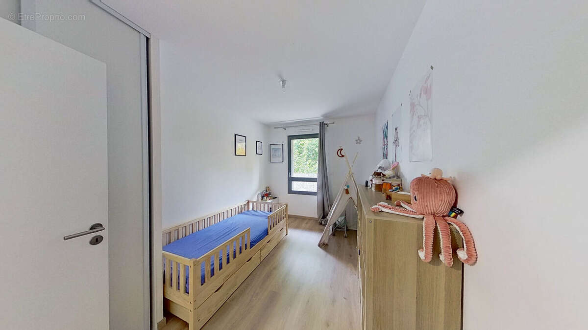 Appartement à LYON-8E