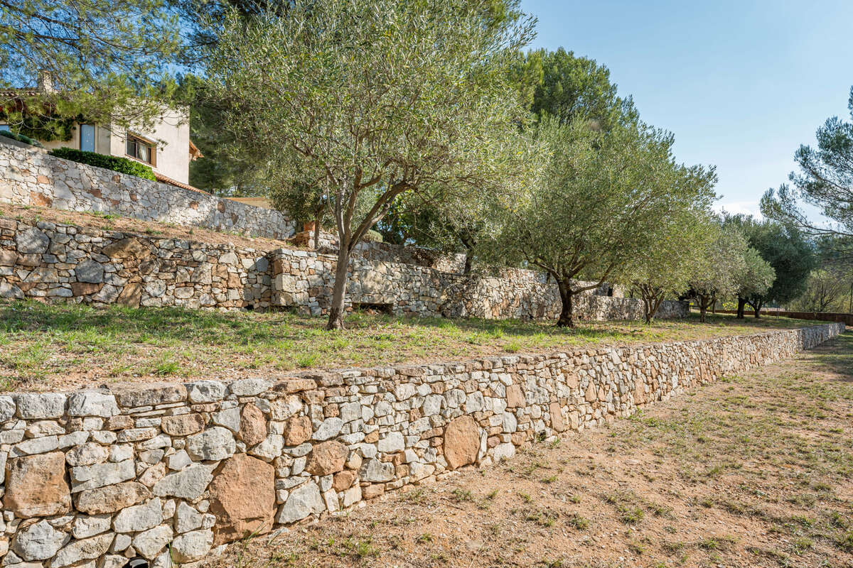 Maison à LA BOUILLADISSE