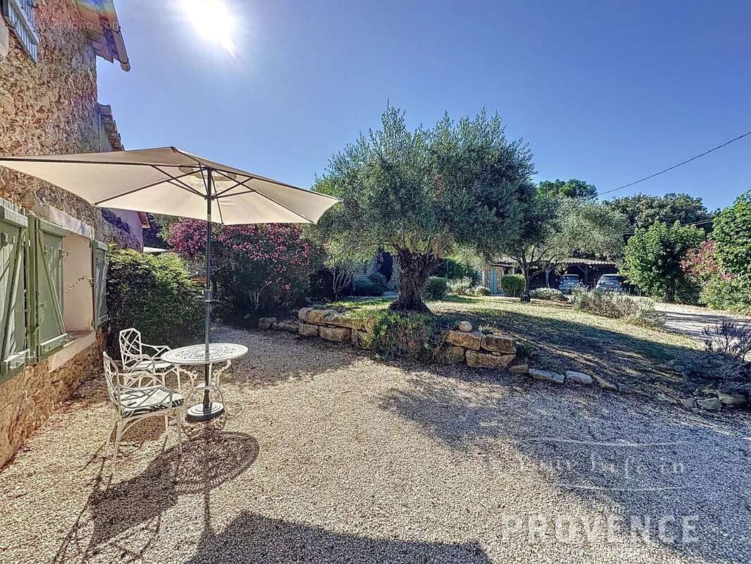 Exceptionnelle Bastide en pierres proche de Lorgues - photo 11