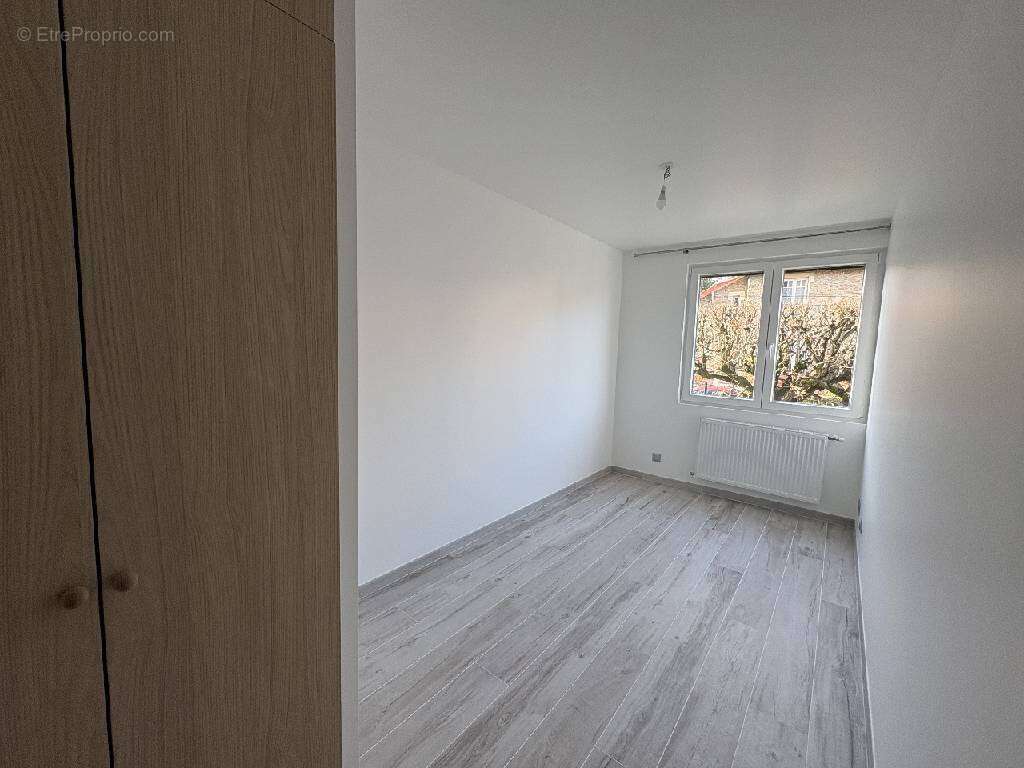 Appartement à SAVIGNY-SUR-ORGE