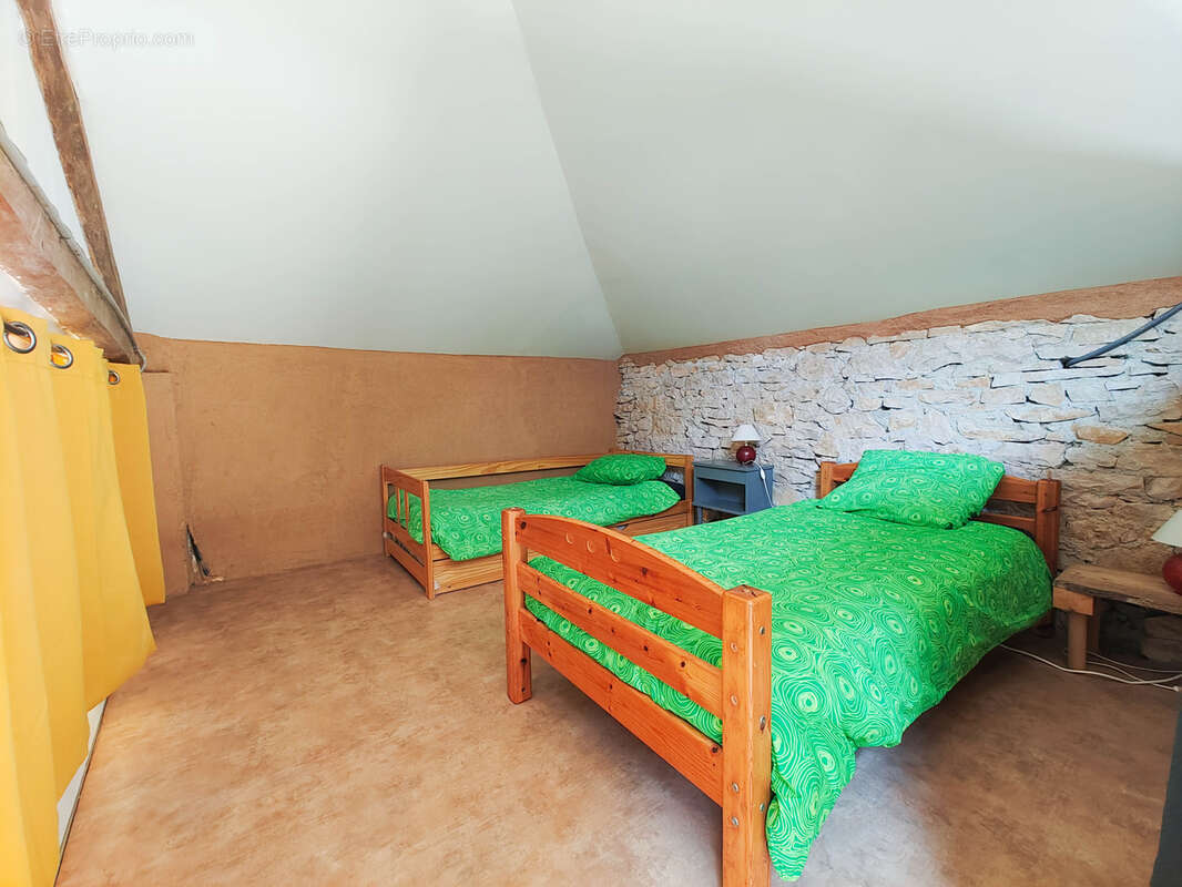 Maison à TERREBASSE