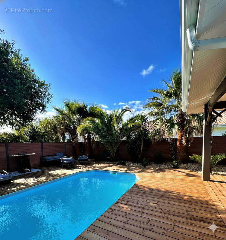 Maison à GUJAN-MESTRAS