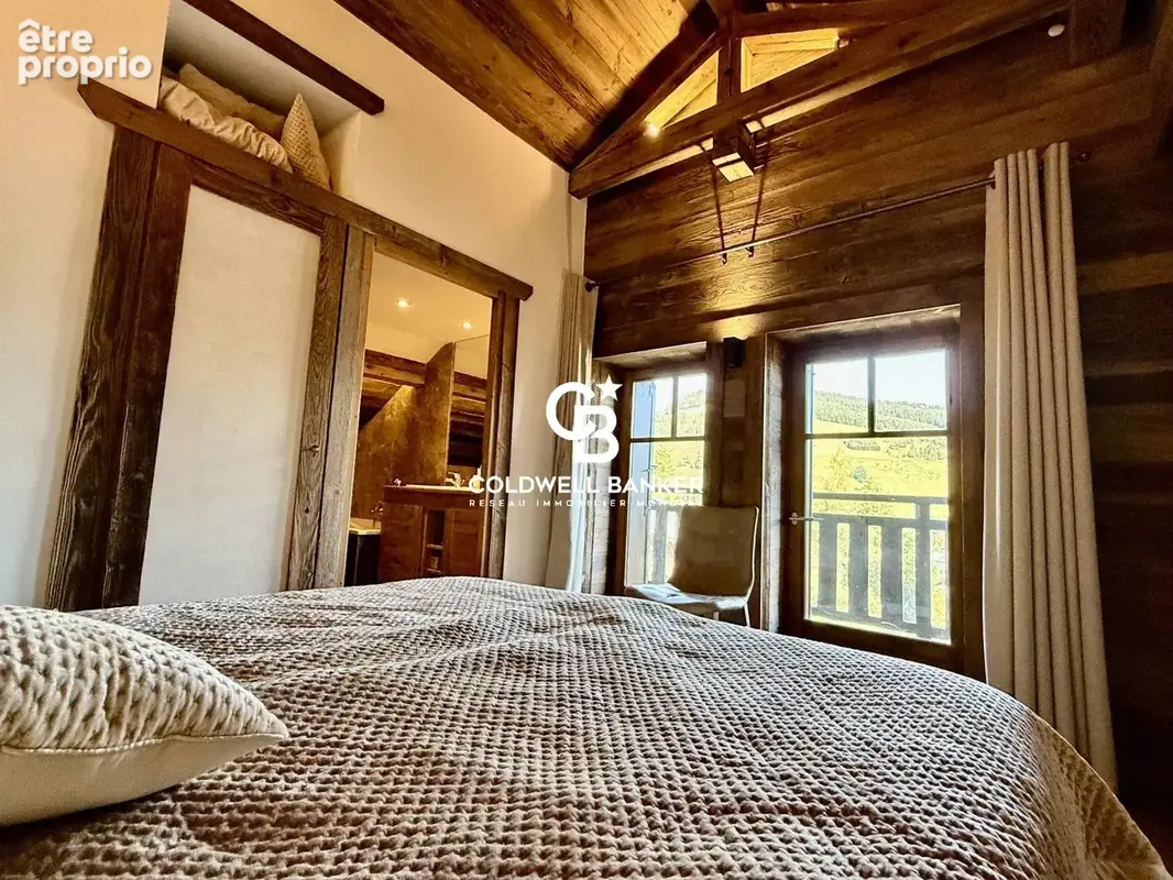 Appartement duplex 131 m2 à vendre à Megève centre village - photo 14