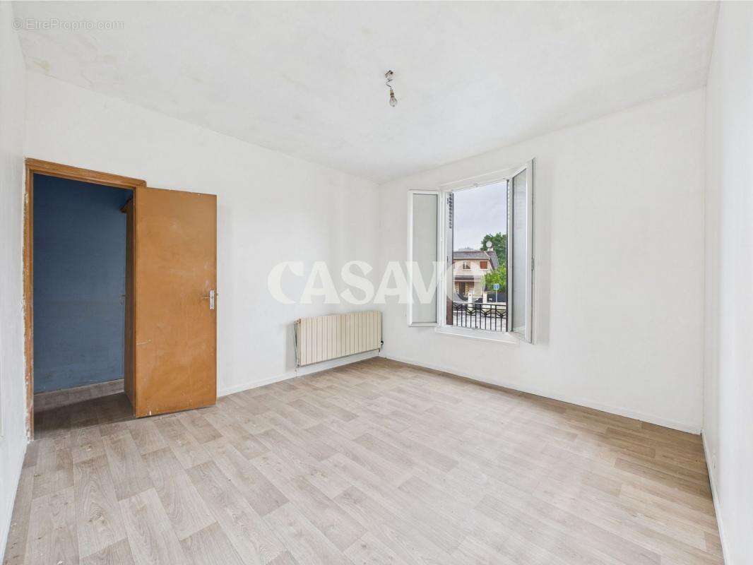 Maison à PIERREFITTE-SUR-SEINE