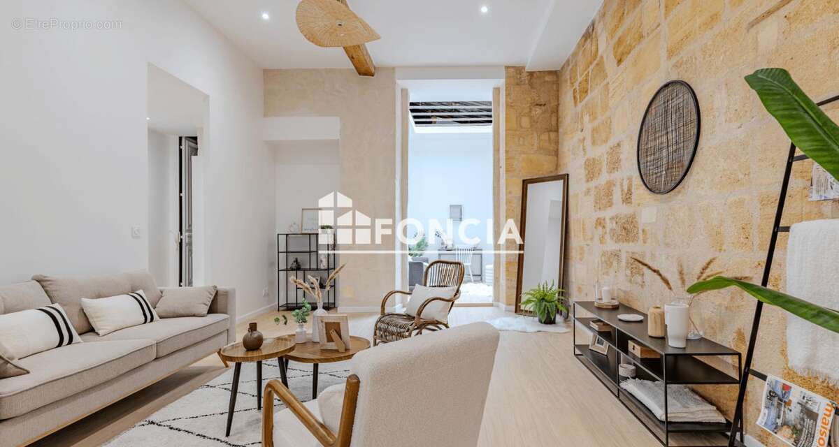 Appartement à BORDEAUX