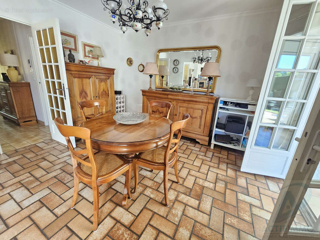 Maison à SAINT-GEORGES-DES-GROSEILLERS