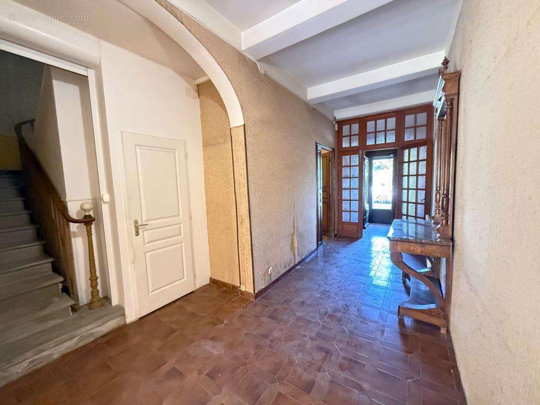 Maison 154 m² à Cruzy  - photo 4