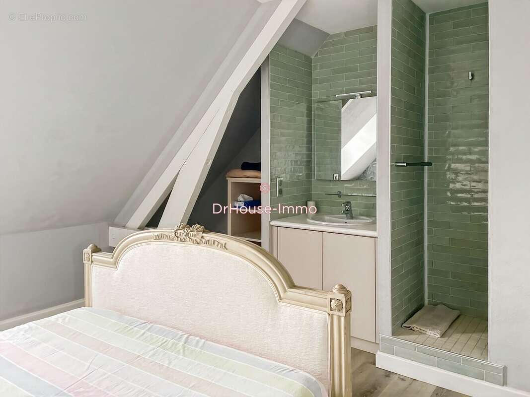 Maison à BEAULIEU-SUR-DORDOGNE