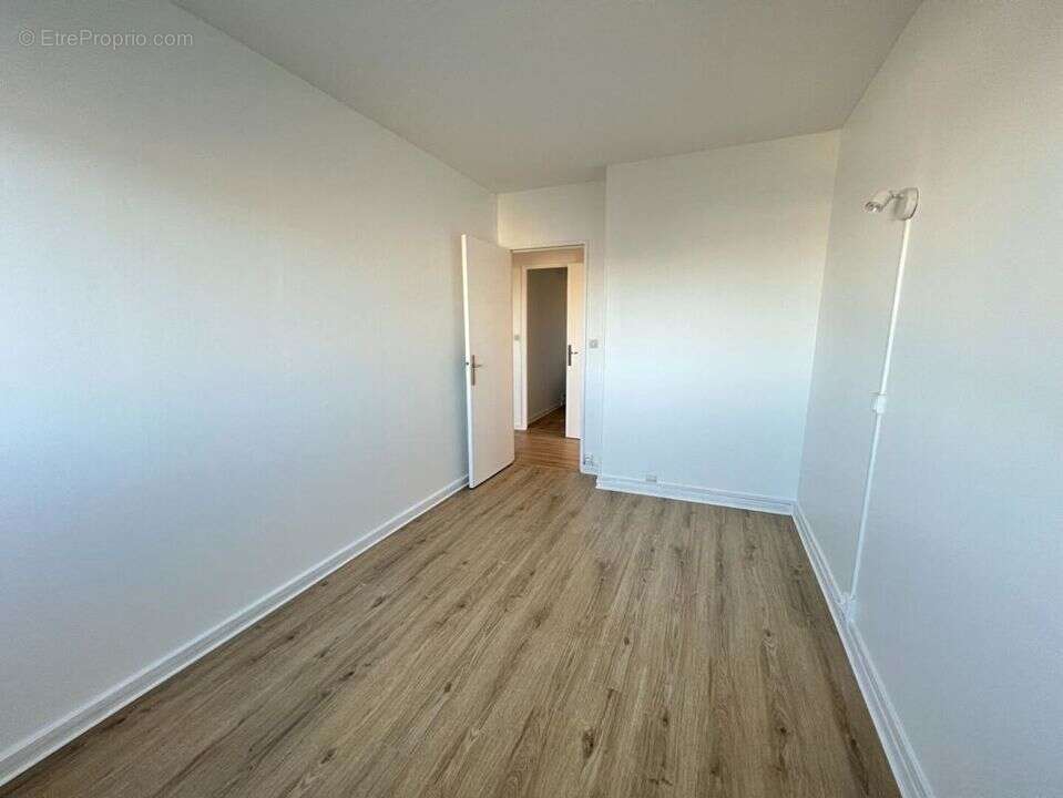 Appartement à HEROUVILLE-SAINT-CLAIR