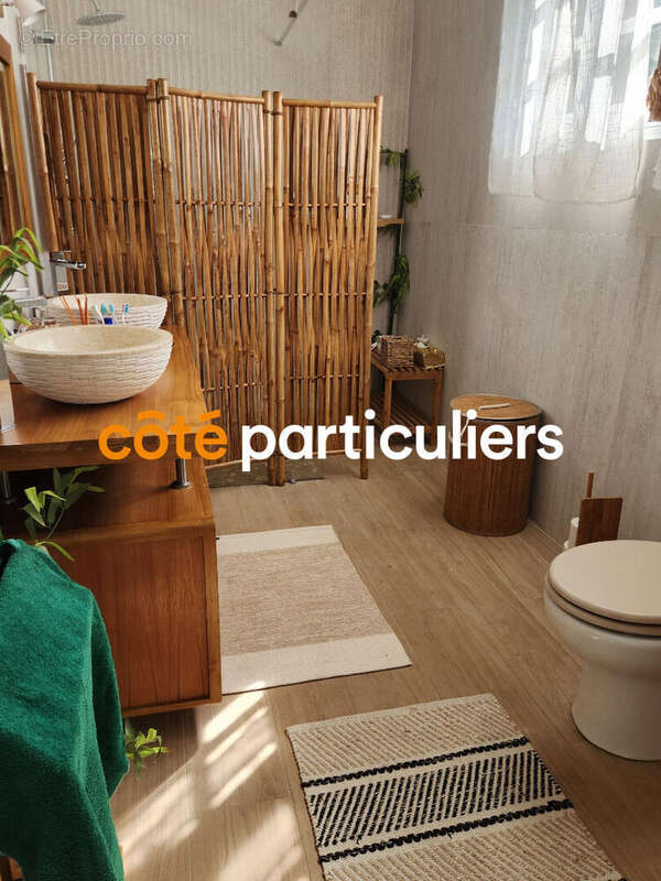 Maison à CAPESTERRE-BELLE-EAU